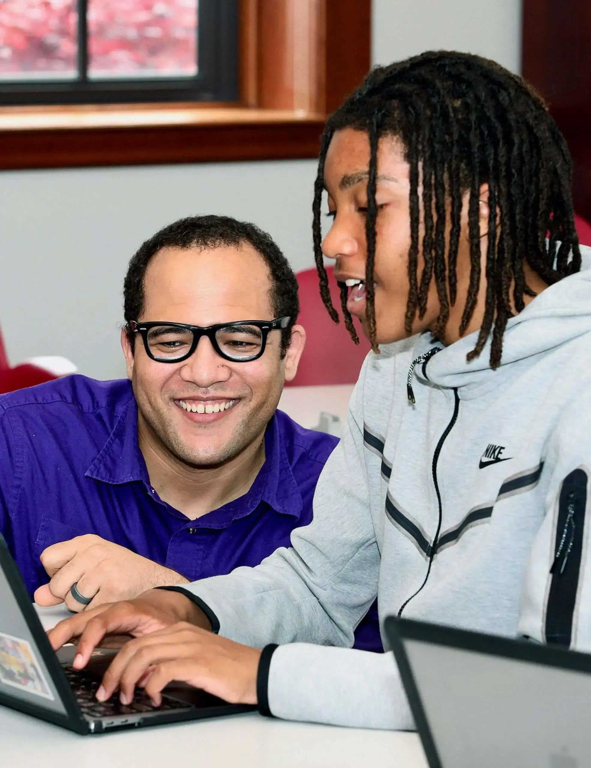 Worcester Academy Upper School student and teacher in class.